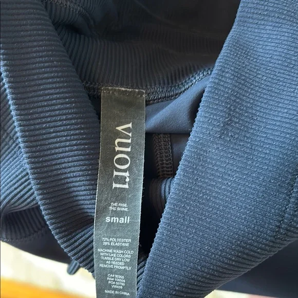 Vuori Blue Sweatpants Relaxed Fit Joggers - Picture 3 of 3